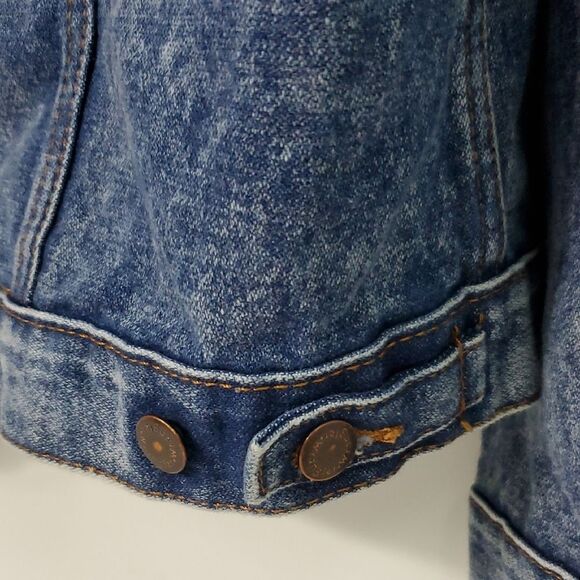 Wrangler Men's Denim Vintage Blast Trucker Denim Jean Jacket Size S - Picture 6 of 8